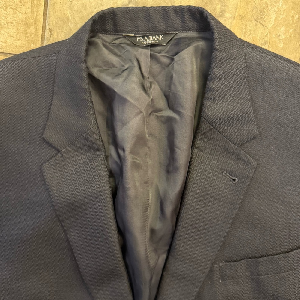 Jos. A Bank Dark Blue Suit‎ Jacket Blazer Silk and Camelhair Size 48R - Picture 2 of 5
